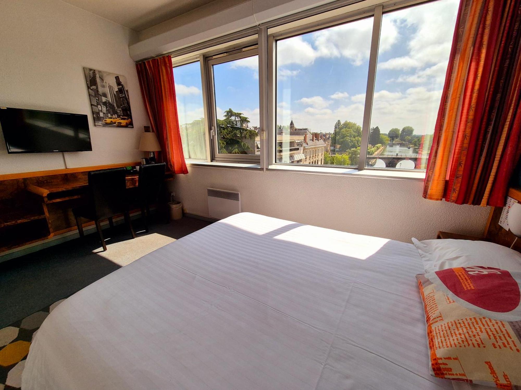 Arche Hotel Vierzon Bagian luar foto