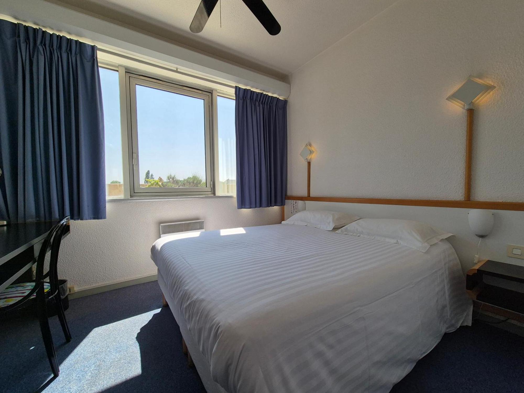 Arche Hotel Vierzon Bagian luar foto